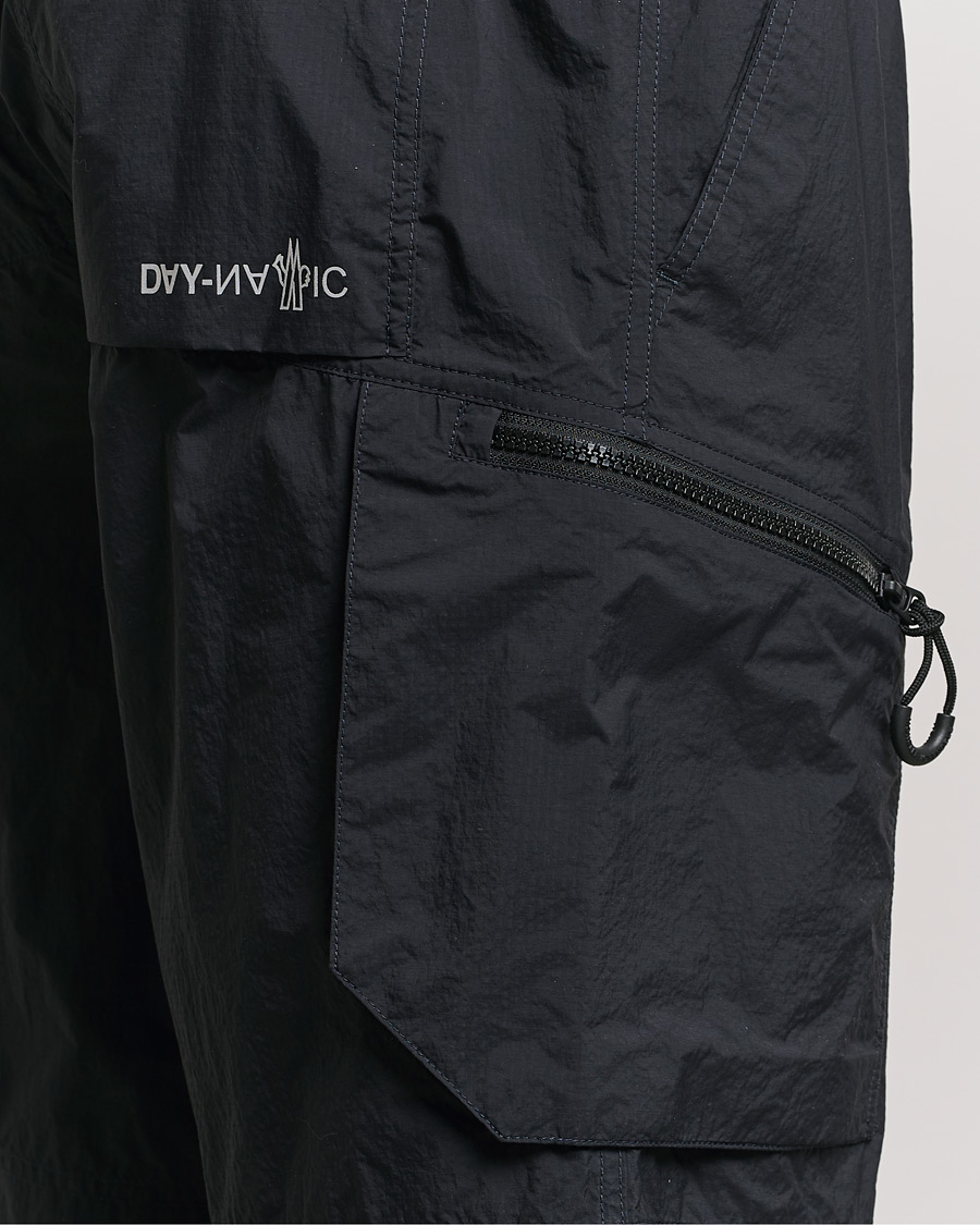 Herr | Shorts | Moncler Grenoble | Cargo Shorts Black