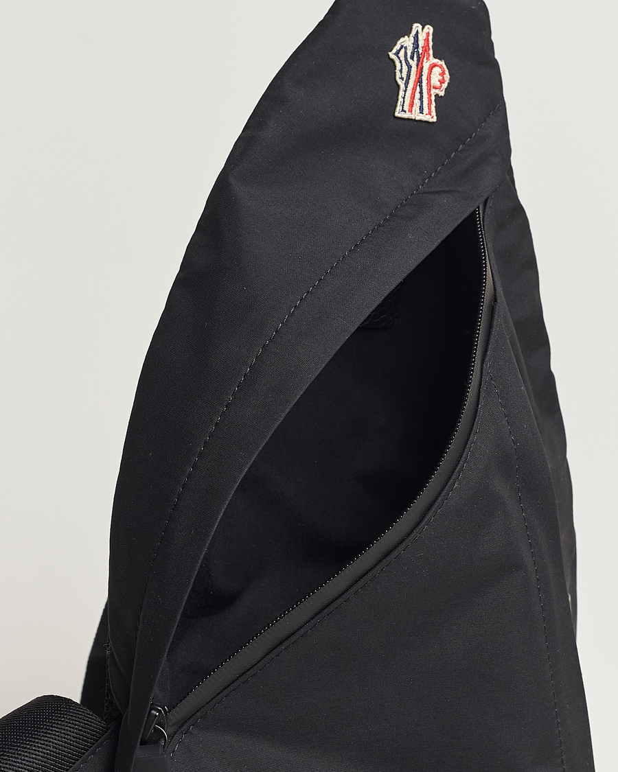 Herr | Moncler Grenoble Cross Body Bag Black | Moncler Grenoble | Cross Body Bag Black
