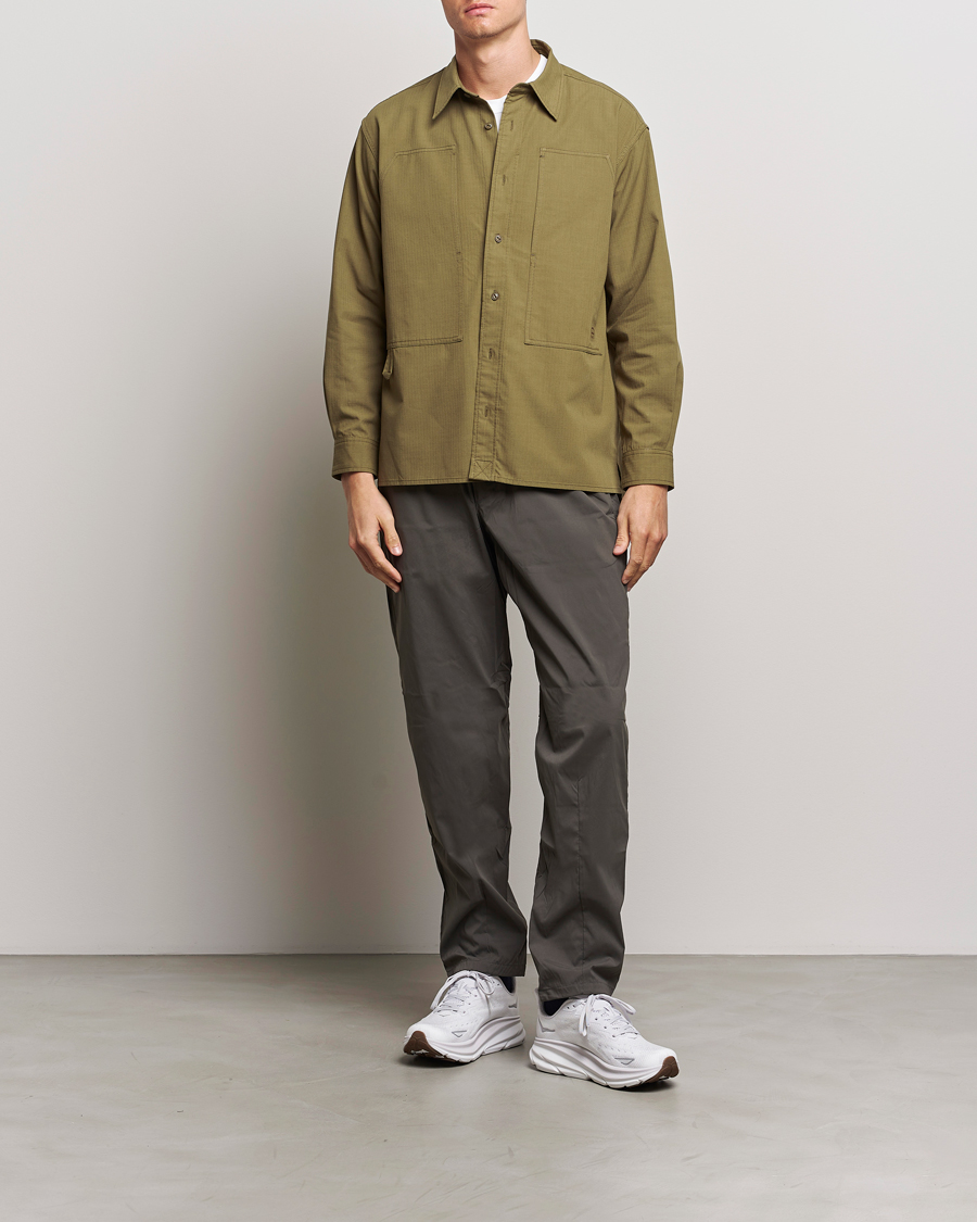 Herr | Skjortor | Snow Peak | Takibi Light Ripstop Overshirt Khaki