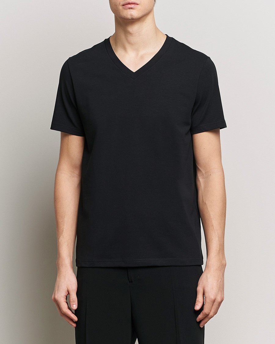 Herre |  | Filippa K | Organic Cotton V-Neck T-Shirt Black