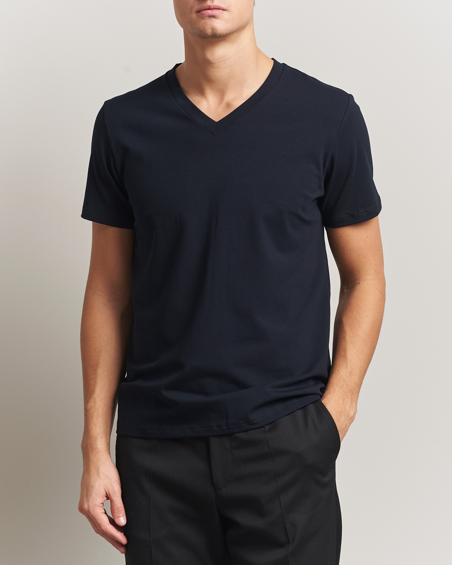 Herr | T-Shirts | Filippa K | Organic Cotton V-Neck T-Shirt Navy