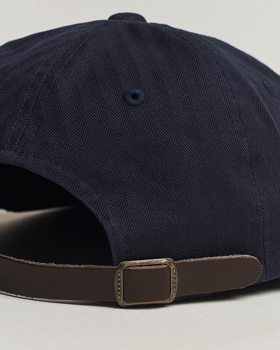 Herr | BEAMS PLUS 6 Panel Herringbone Cap Navy | BEAMS PLUS | 6 Panel Herringbone Cap Navy