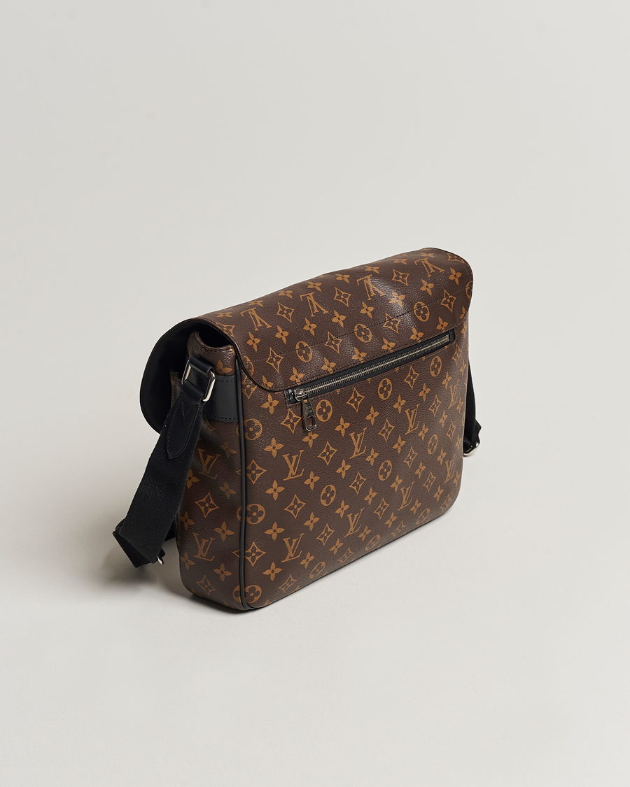 Herr | Louis Vuitton Pre-Owned Christopher Shoulder Bag Monogram | Louis Vuitton Pre-Owned | Christopher Shoulder Bag Monogram