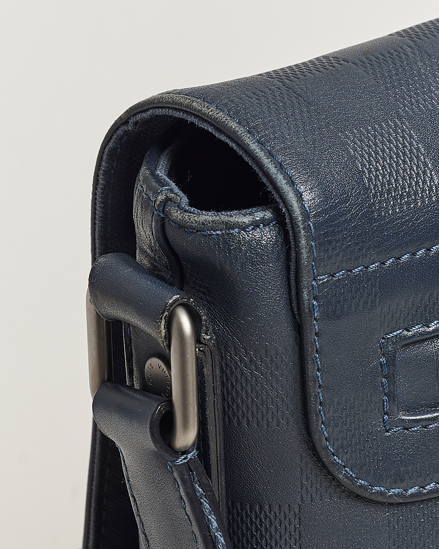 Herr | Louis Vuitton Pre-Owned District PM Messenger Bag Damier Infini | Louis Vuitton Pre-Owned | District PM Messenger Bag Damier Infini