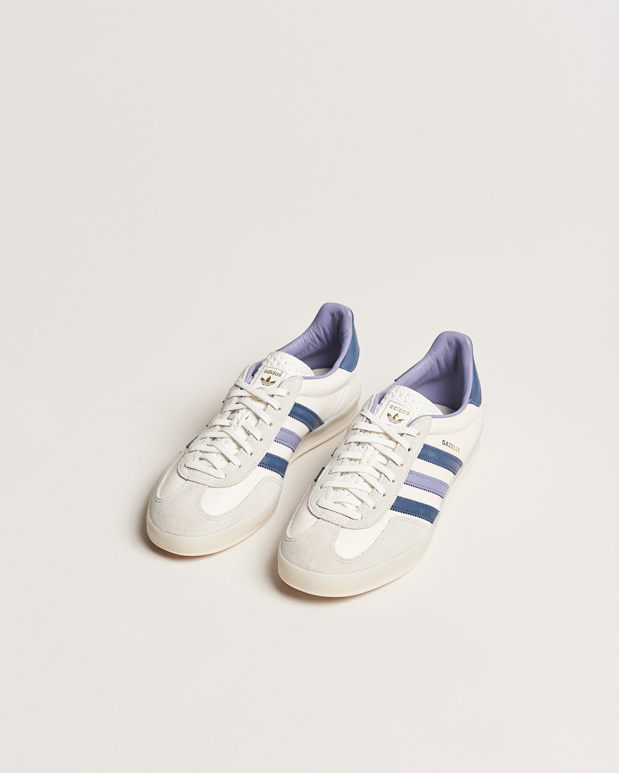 Herr | adidas Originals Gazelle Indoor Sneaker White/Blue | adidas Originals | Gazelle Indoor Sneaker White/Blue