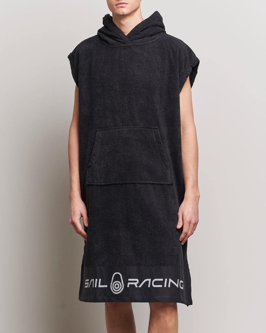 Herr | Badbyxor | Sail Racing | Bowman Poncho Carbon