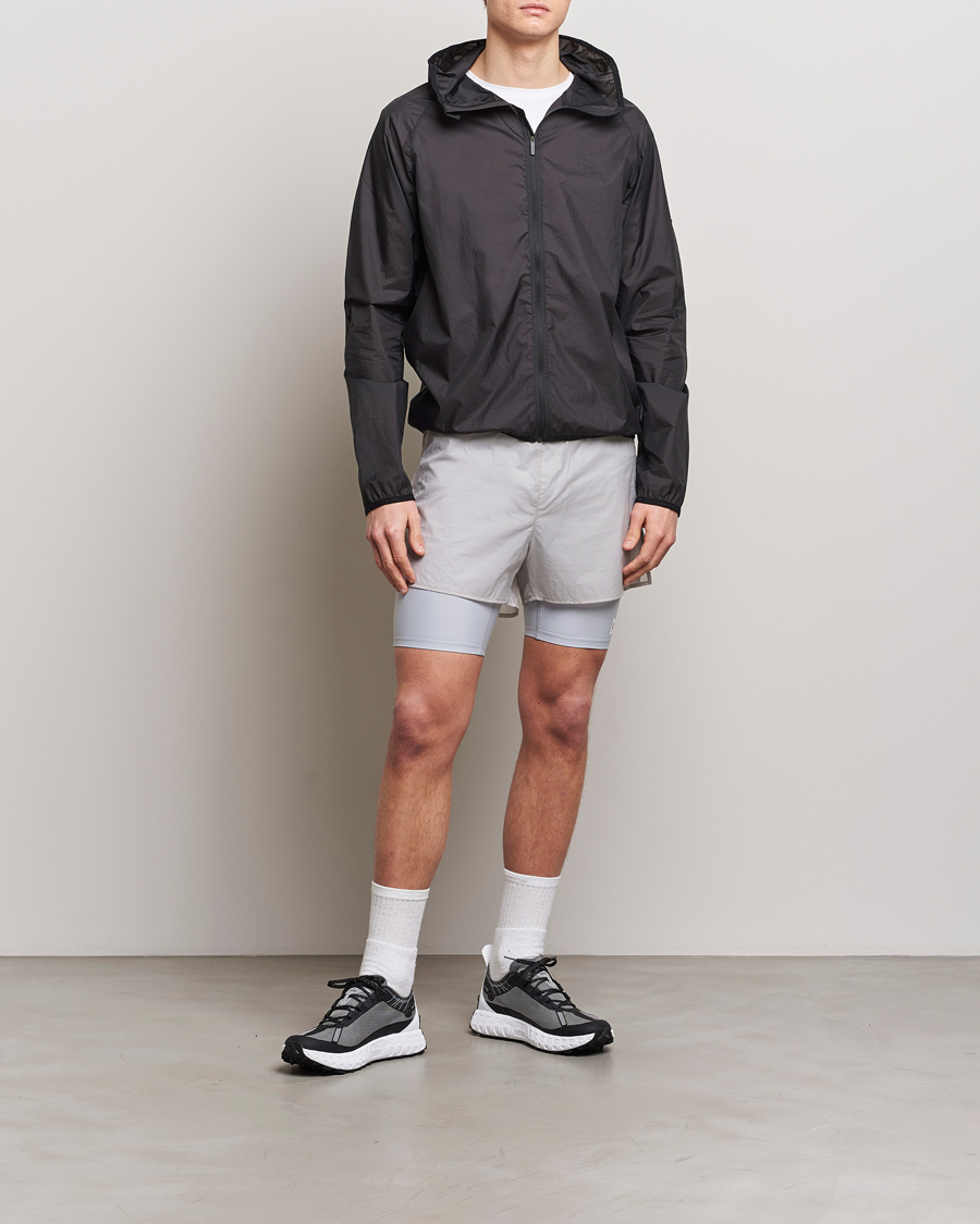 Herr | Jackor | District Vision | Ultralight Packable DWR Wind Jacket Black