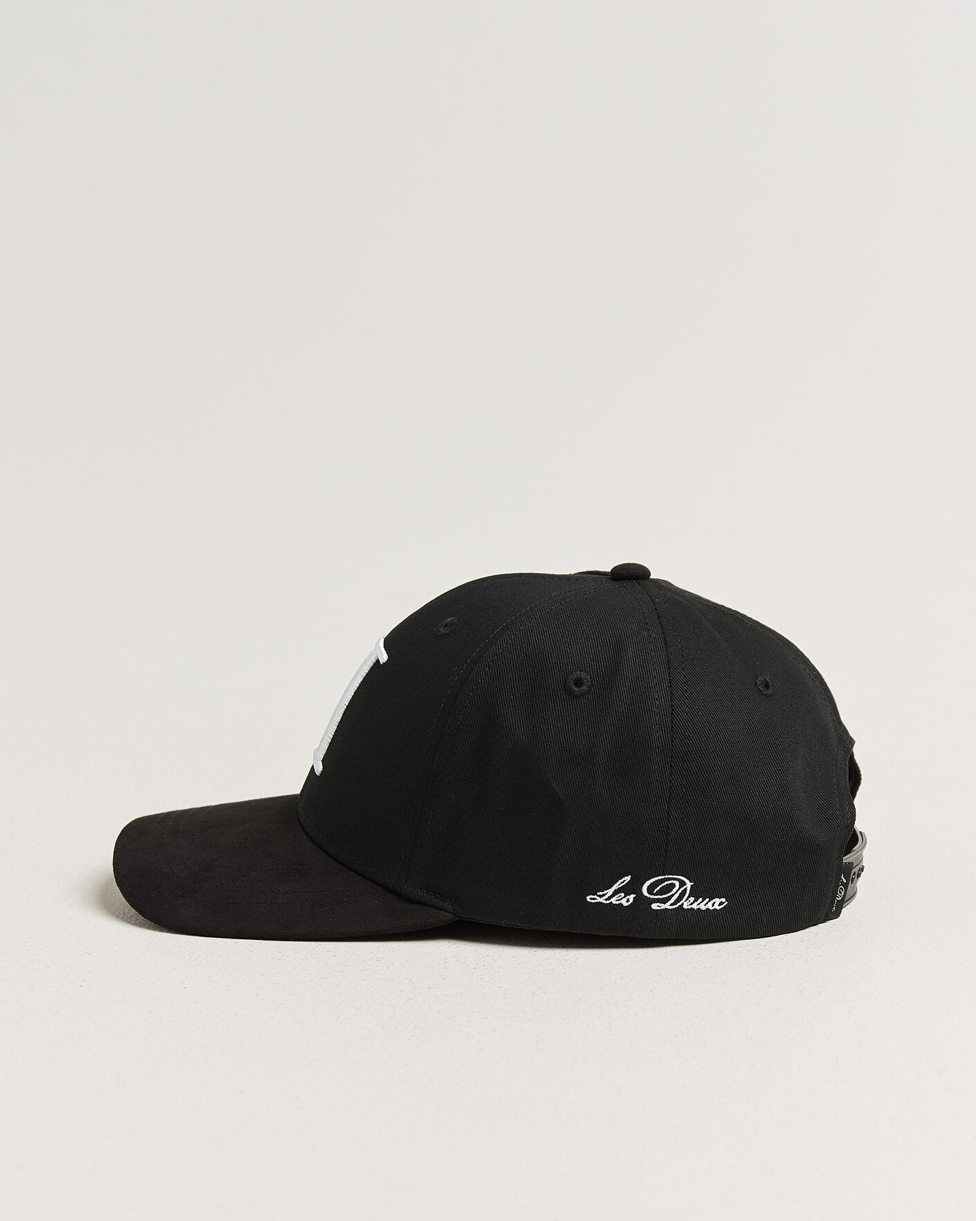 Herr | Hattar & kepsar | LES DEUX | Baseball Cap Suede II Black/White