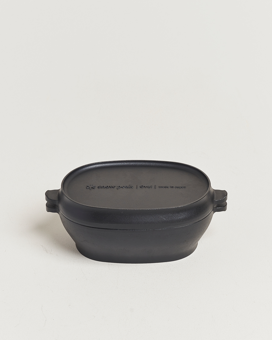 Herr | Outdoor living | Snow Peak | Micro Oval Cast Iron Oven