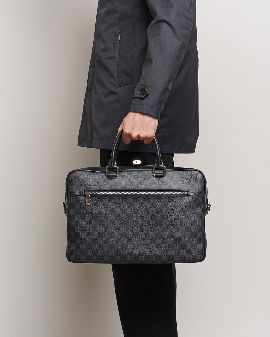 Herr | Pre-Owned & Vintage Bags | Louis Vuitton Pre-Owned | Porte Document Business Damier Graphite