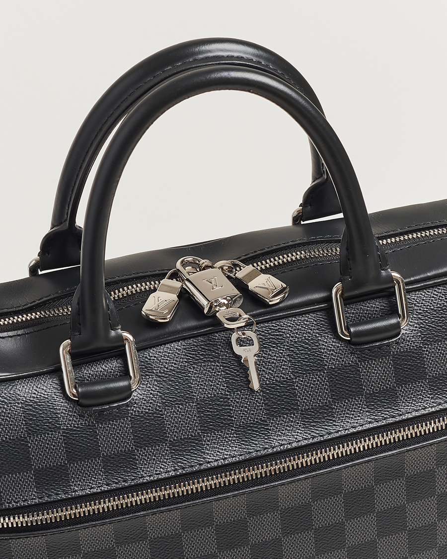 Herr | Louis Vuitton Pre-Owned Porte Document Business Damier Graphite | Louis Vuitton Pre-Owned | Porte Document Business Damier Graphite