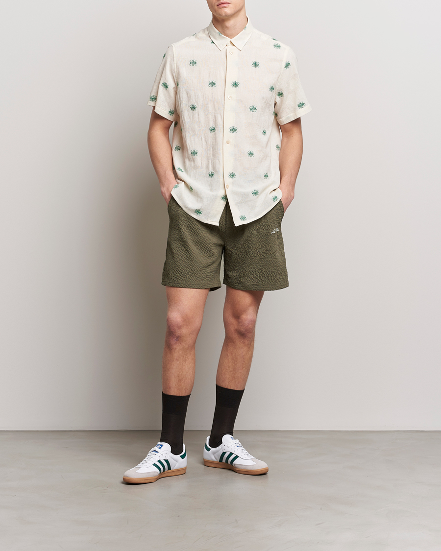 Herr | Skjortor | LES DEUX | Ira Short Sleeve Embroidery Cotton Shirt Ivory