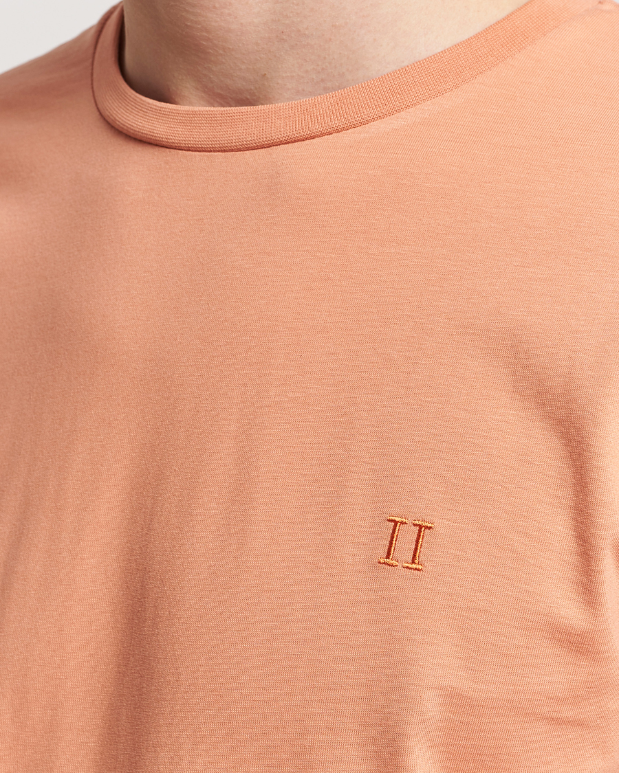Herr | T-Shirts | LES DEUX | Nørregaard Cotton T-Shirt Baked Papaya Orange