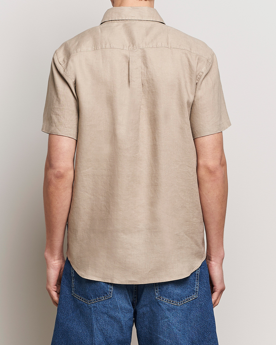Herr | Skjortor | LES DEUX | Kris Short Sleeve Linen Shirt Dark Sand