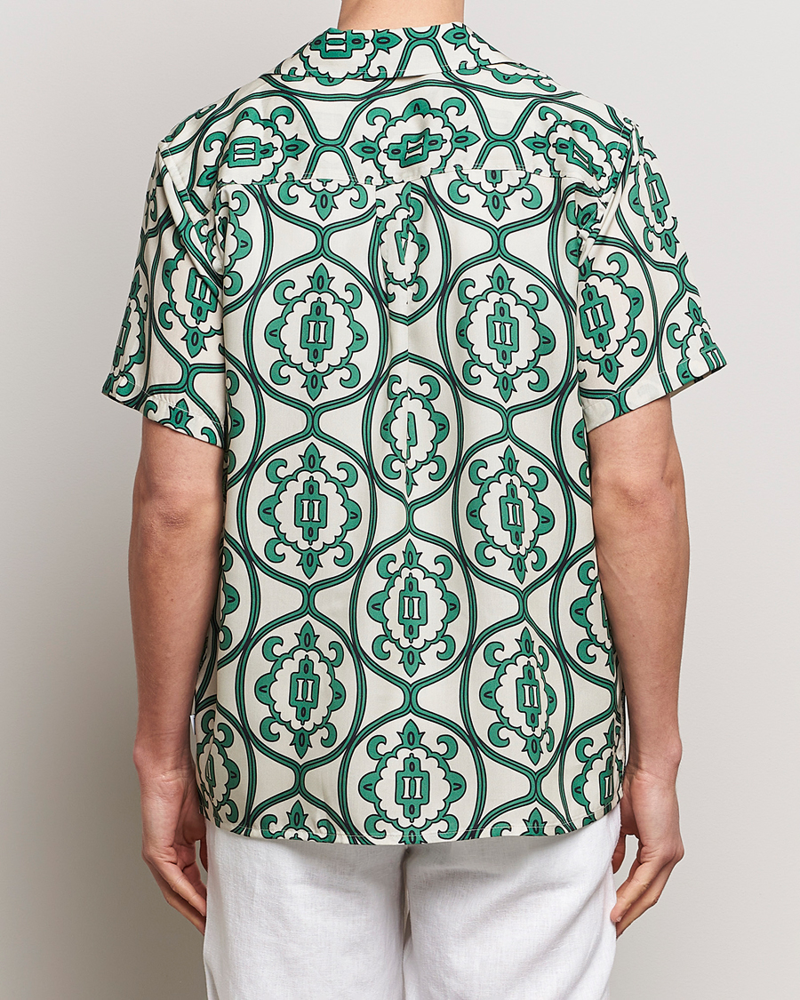 Herr | Skjortor | LES DEUX | Ornament Print Tencel Shirt Ivory/Green