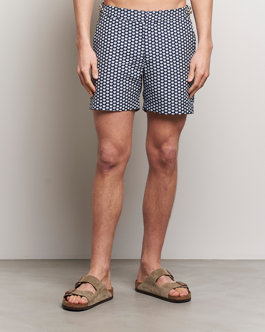 Herr | Best of British | Orlebar Brown | Bulldog Jaquard Flutter Swim Shorts Night Iris