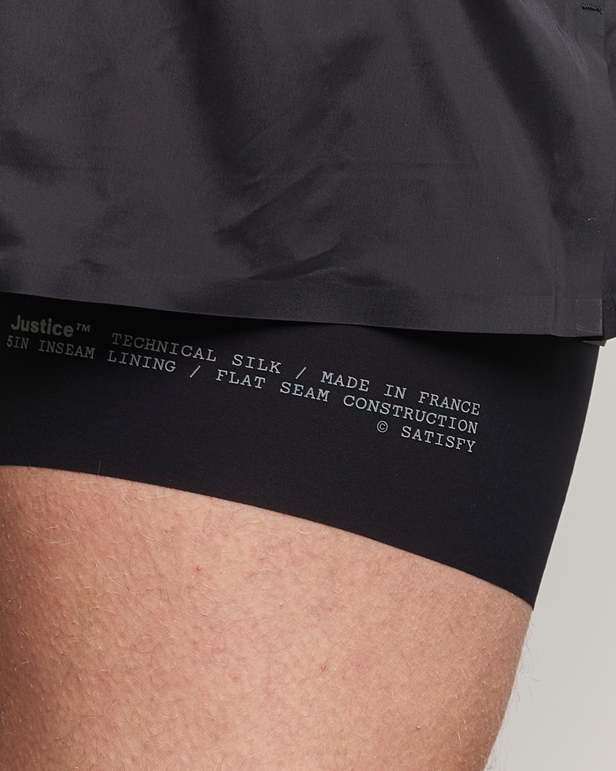Herr | Shorts | Satisfy | TechSilk 5 Inch Shorts Black