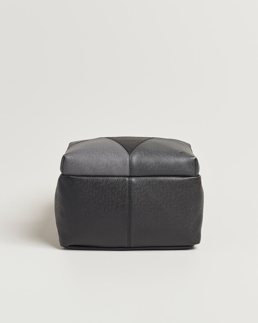 Herr | Pre-Owned & Vintage Bags | Louis Vuitton Pre-Owned | Discovery Backpack PM Grey
