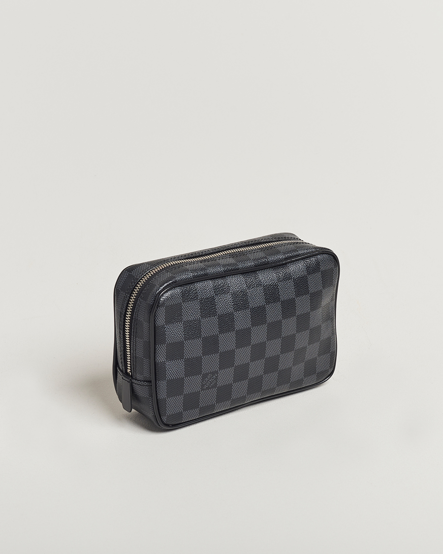 Herr | Louis Vuitton Pre-Owned Toilet Pouch PM Damier Graphite | Louis Vuitton Pre-Owned | Toilet Pouch PM Damier Graphite