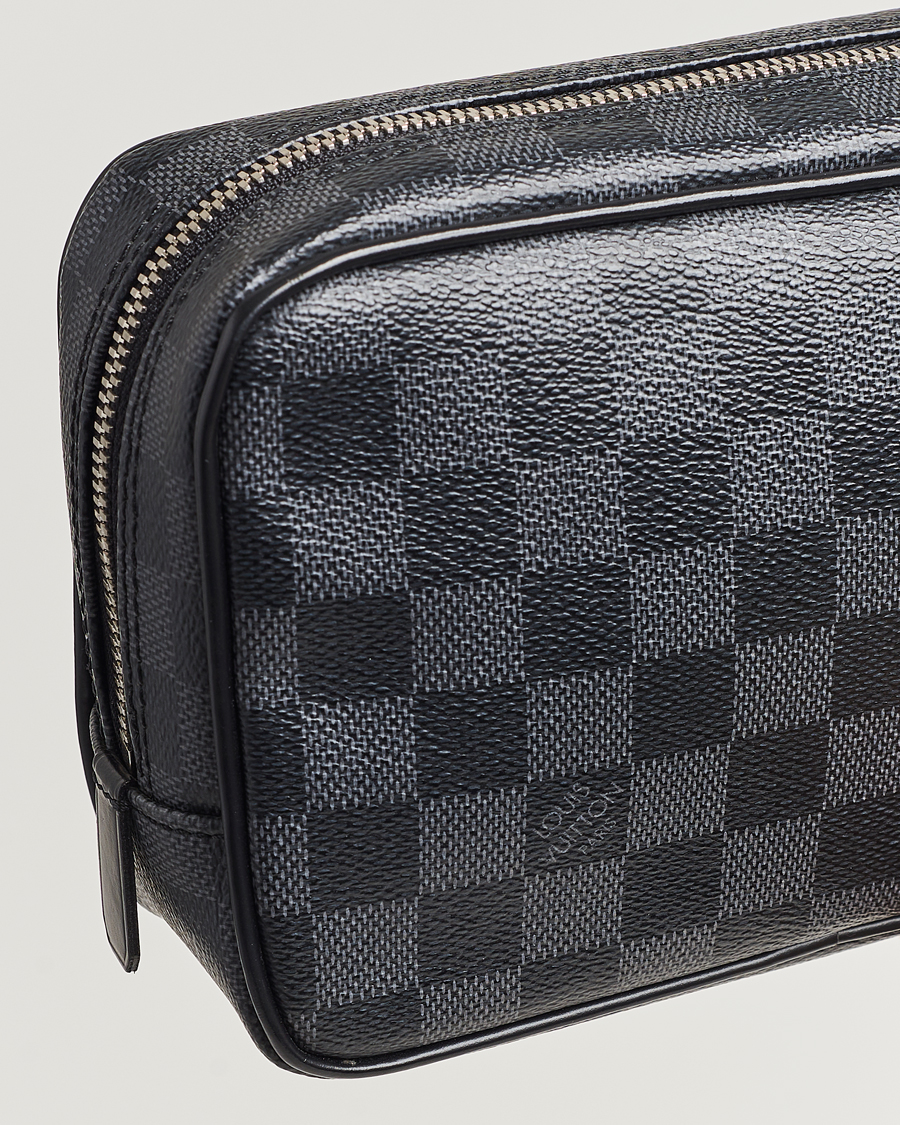 Herr | Louis Vuitton Pre-Owned Toilet Pouch PM Damier Graphite | Louis Vuitton Pre-Owned | Toilet Pouch PM Damier Graphite