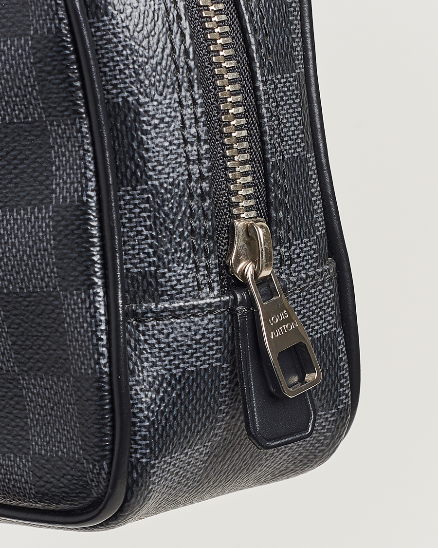 Herr | Louis Vuitton Pre-Owned Toilet Pouch PM Damier Graphite | Louis Vuitton Pre-Owned | Toilet Pouch PM Damier Graphite