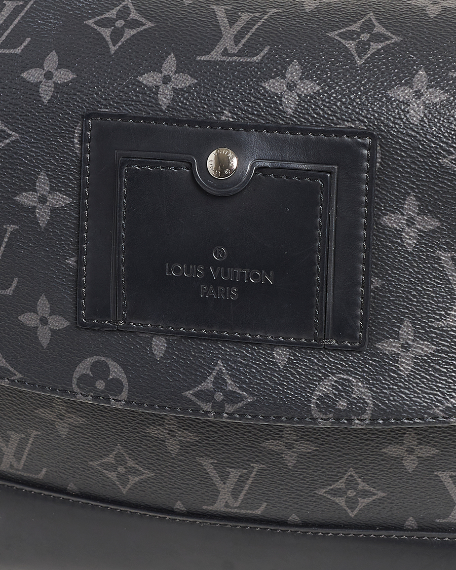 Herr | Pre-Owned & Vintage Bags | Louis Vuitton Pre-Owned | Messenger Voyager PM Bag Monogram Eclipse