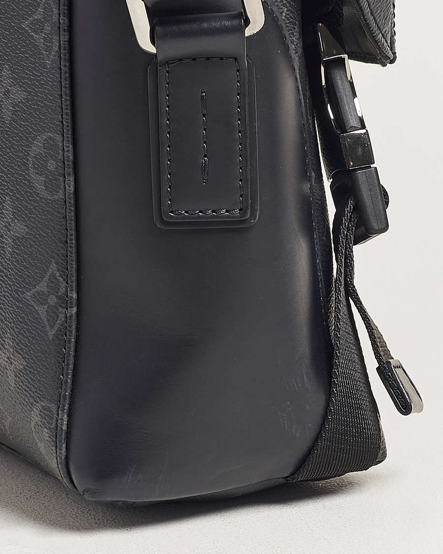 Herr | Pre-Owned & Vintage Bags | Louis Vuitton Pre-Owned | Messenger Voyager PM Bag Monogram Eclipse