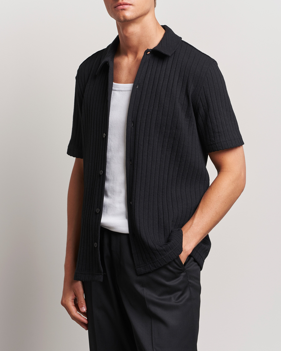 Herr | Skjortor | Samsøe Samsøe | Sakvistbro Structured Short Sleeve Shirt Black