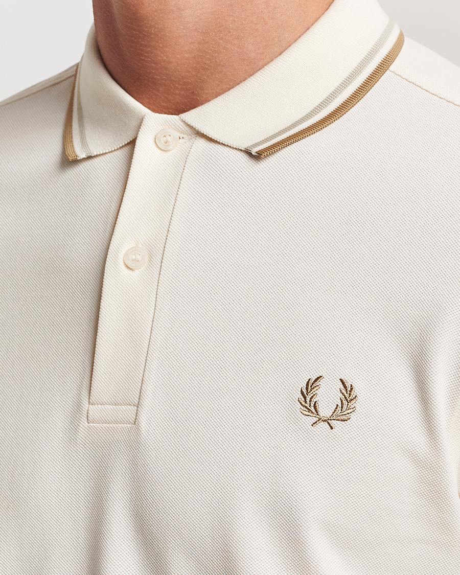Herr | Pikéer | Fred Perry | Twin Tipped Polo Shirt Ecru