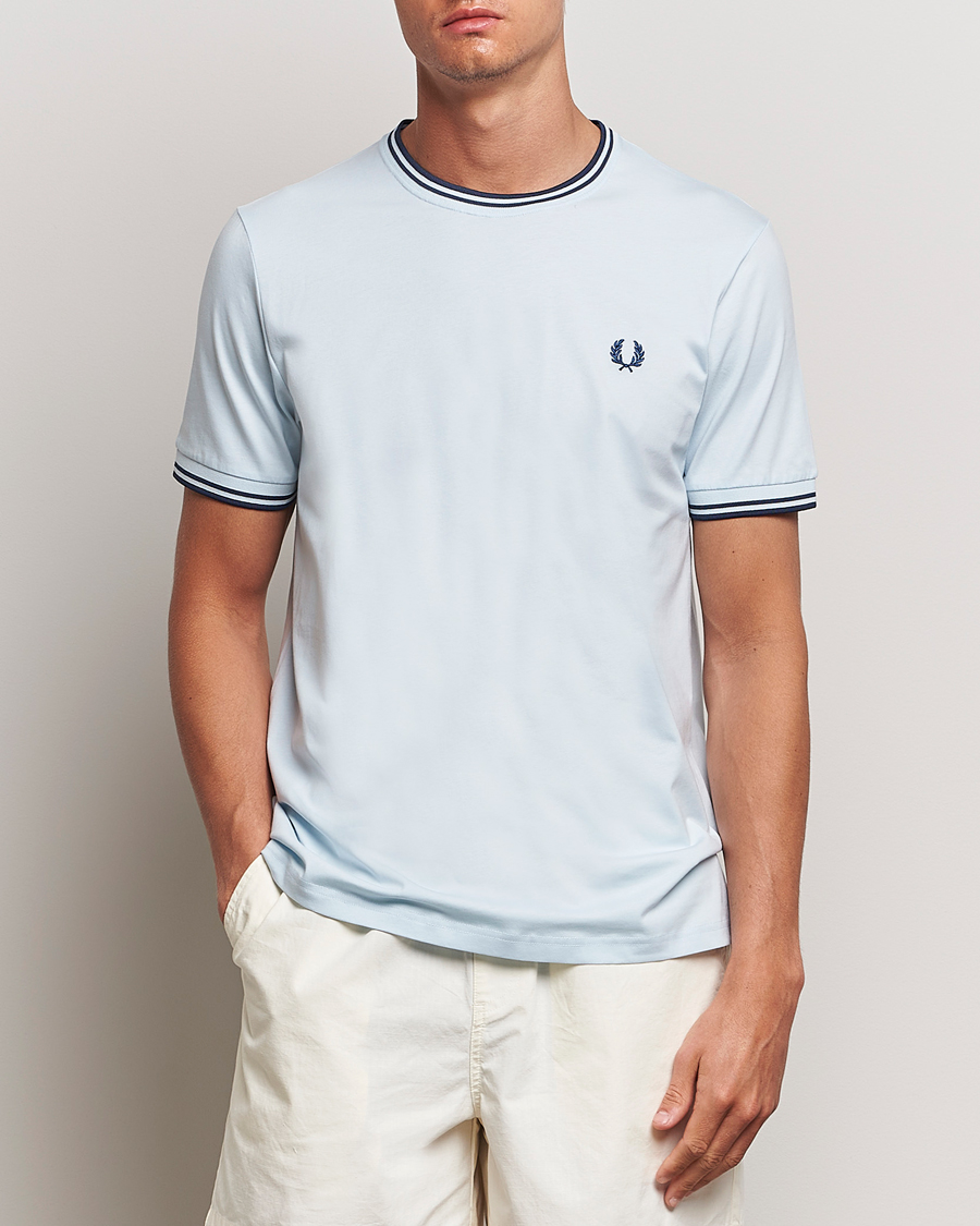 Herr |  | Fred Perry | Twin Tipped T-Shirt Light Ice