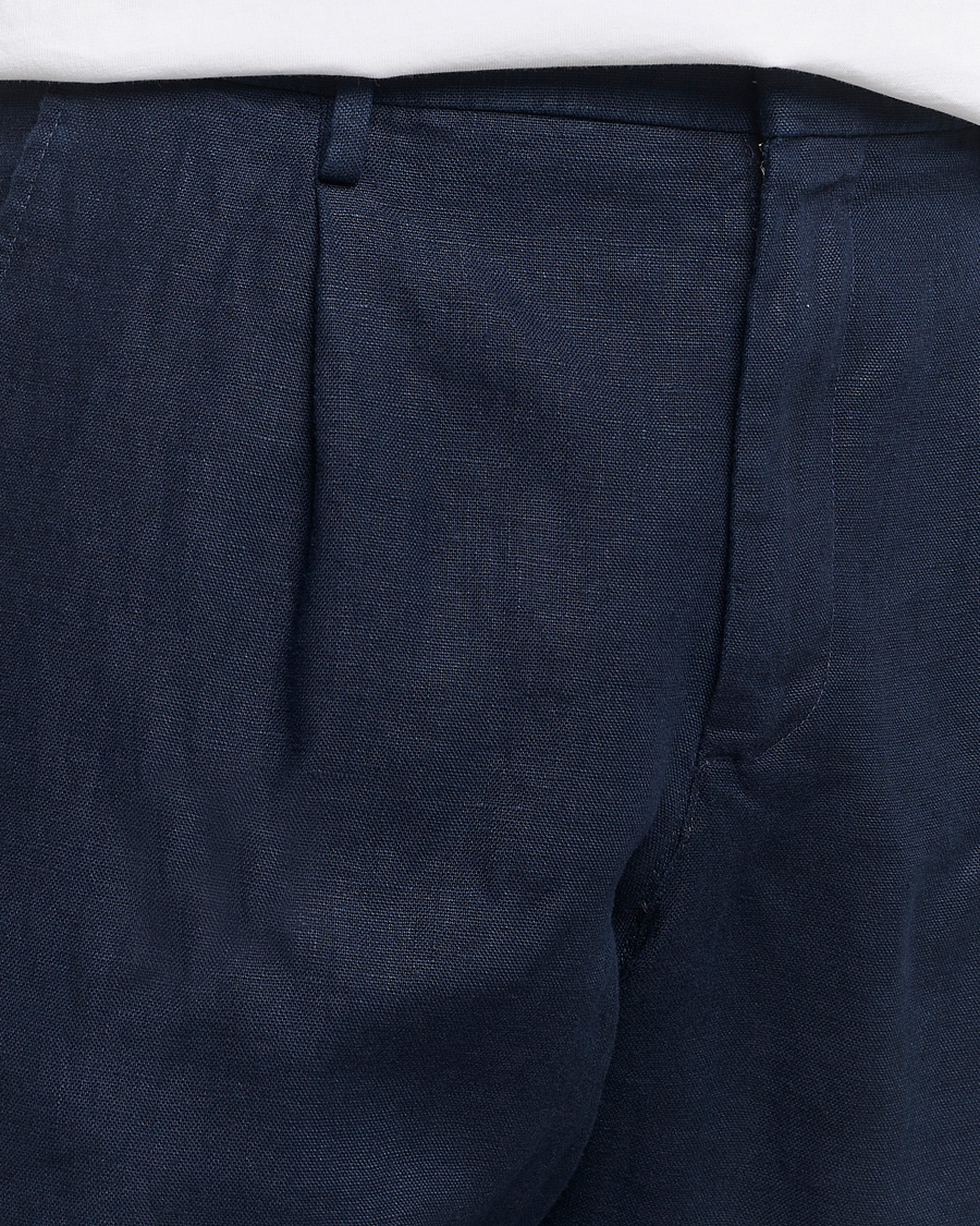 Herr | Byxor | NN07 | Bill Pleated Linen Trousers Navy Blue