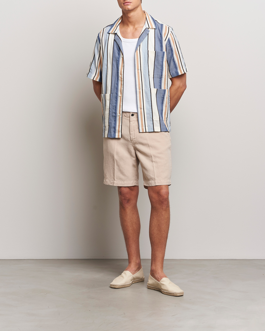 Herr | Shorts | Oscar Jacobson | Poggio Washed Linen Shorts Beige