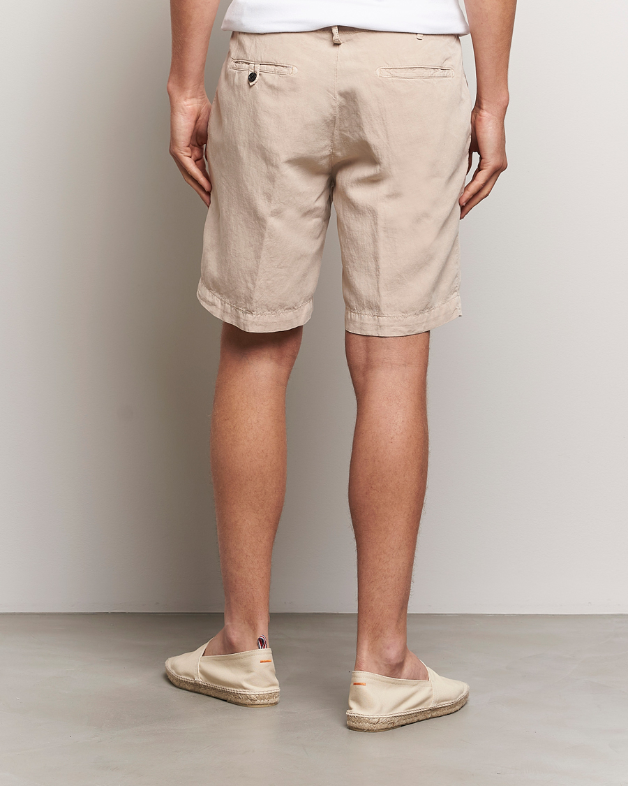 Herr | Shorts | Oscar Jacobson | Poggio Washed Linen Shorts Beige