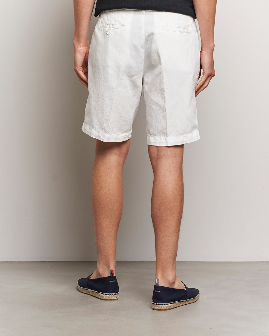 Herr | Shorts | Oscar Jacobson | Poggio Washed Linen Shorts White