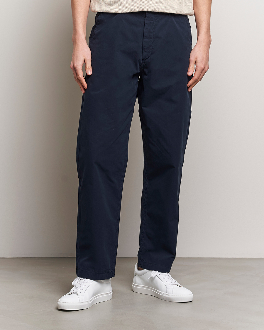 Herr | Kläder | A Day's March | Redwood Light Cotton Trousers Navy