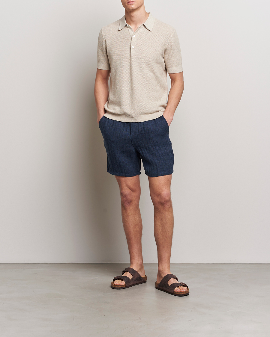 Herr | Pikéer | A Day's March | Rosehall Popcorn Stitch Polo Sand