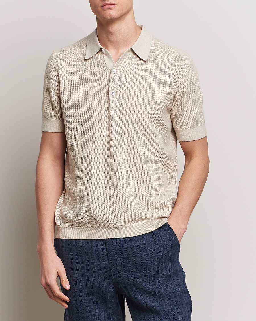 Herr | Pikéer | A Day's March | Rosehall Popcorn Stitch Polo Sand