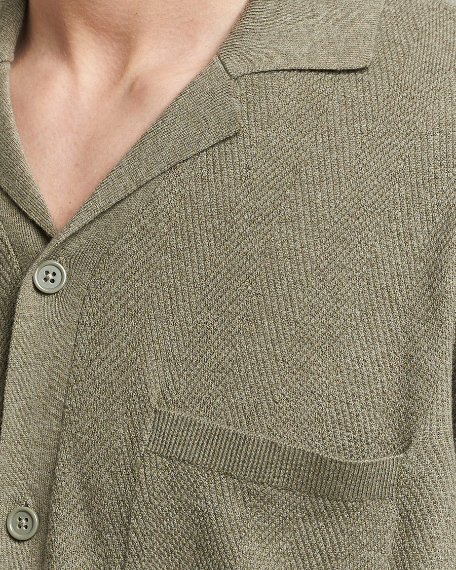 Herr | Skjortor | A Day's March | Yamu Knitted Herringbone Shirt Olive