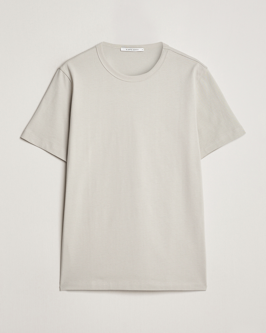 Herr | T-Shirts | A Day's March | Heavyweight T-Shirt Dove