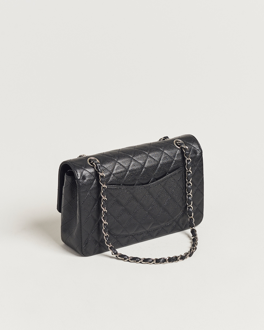 Herr | Nya produktbilder | Chanel Pre-Owned | Classic Medium Double Flap Bag Caviar Leather Black