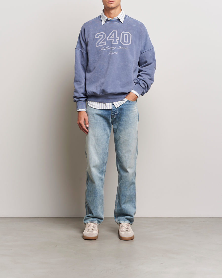 Herr | Tröjor | GANT 240 Mulberry Street | Vintage Washed Crew Neck Sweatshirt Dusty Blue Sea