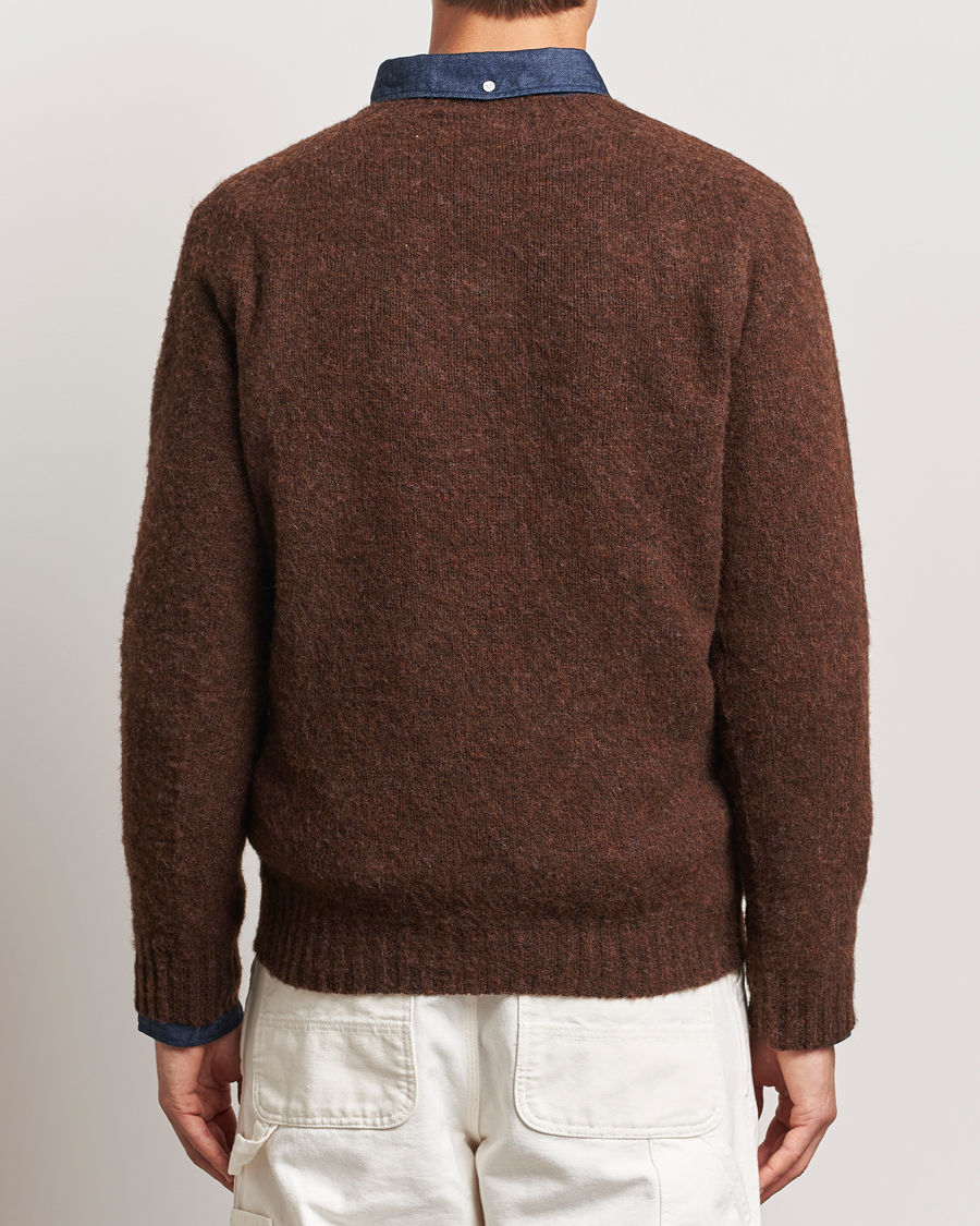 Herr | Tröjor | Harley Of Scotland | Brushed Supersoft Lambswool Crewneck Coffee