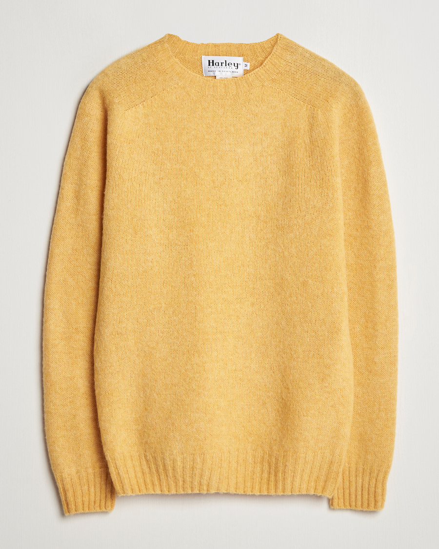 Herr | Tröjor | Harley Of Scotland | Brushed Supersoft Lambswool Crewneck Marzipan