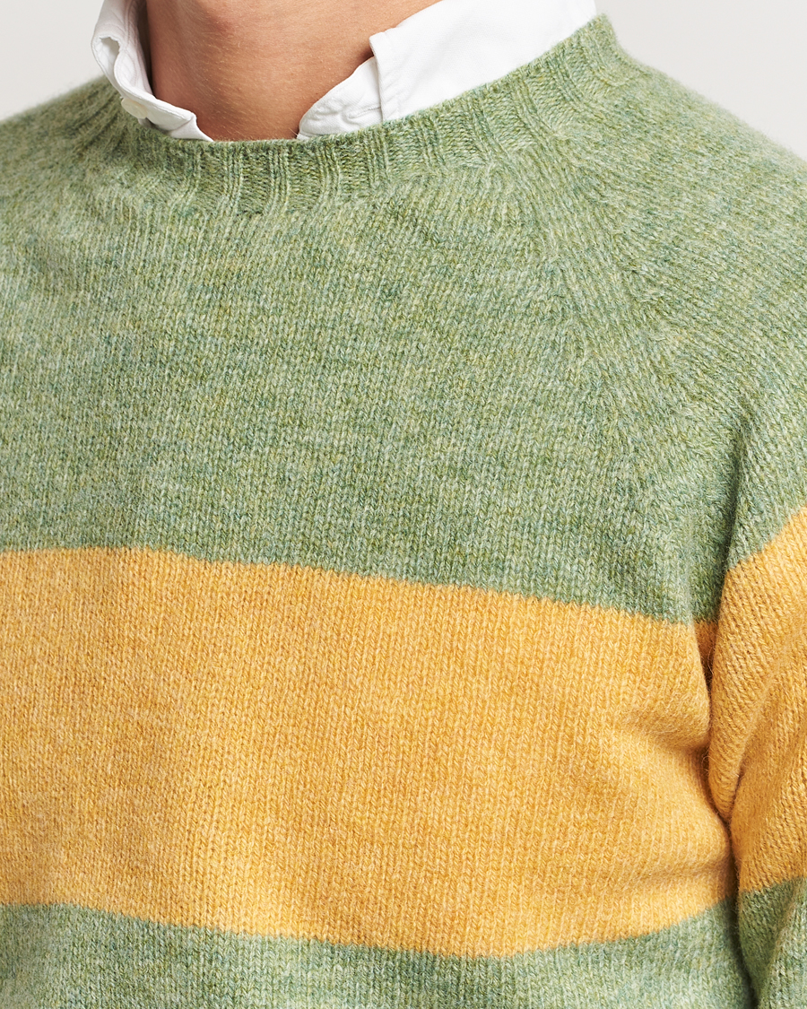 Herr | Tröjor | Harley Of Scotland | Block Stripe Lambswool Crewneck Yellow/Green
