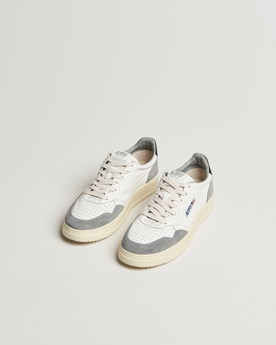 Herr | Autry Medalist Low Goat Leather/Suede Sneaker Grey/Black | Autry | Medalist Low Goat Leather/Suede Sneaker Grey/Black