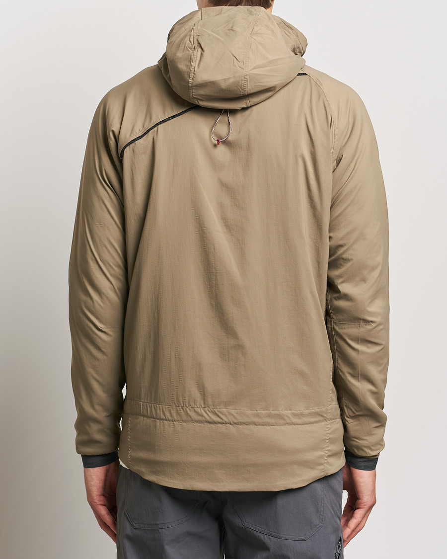 Herr | Jackor | Klättermusen | 74 Levitend Active Hooded Jacket Dark Khaki