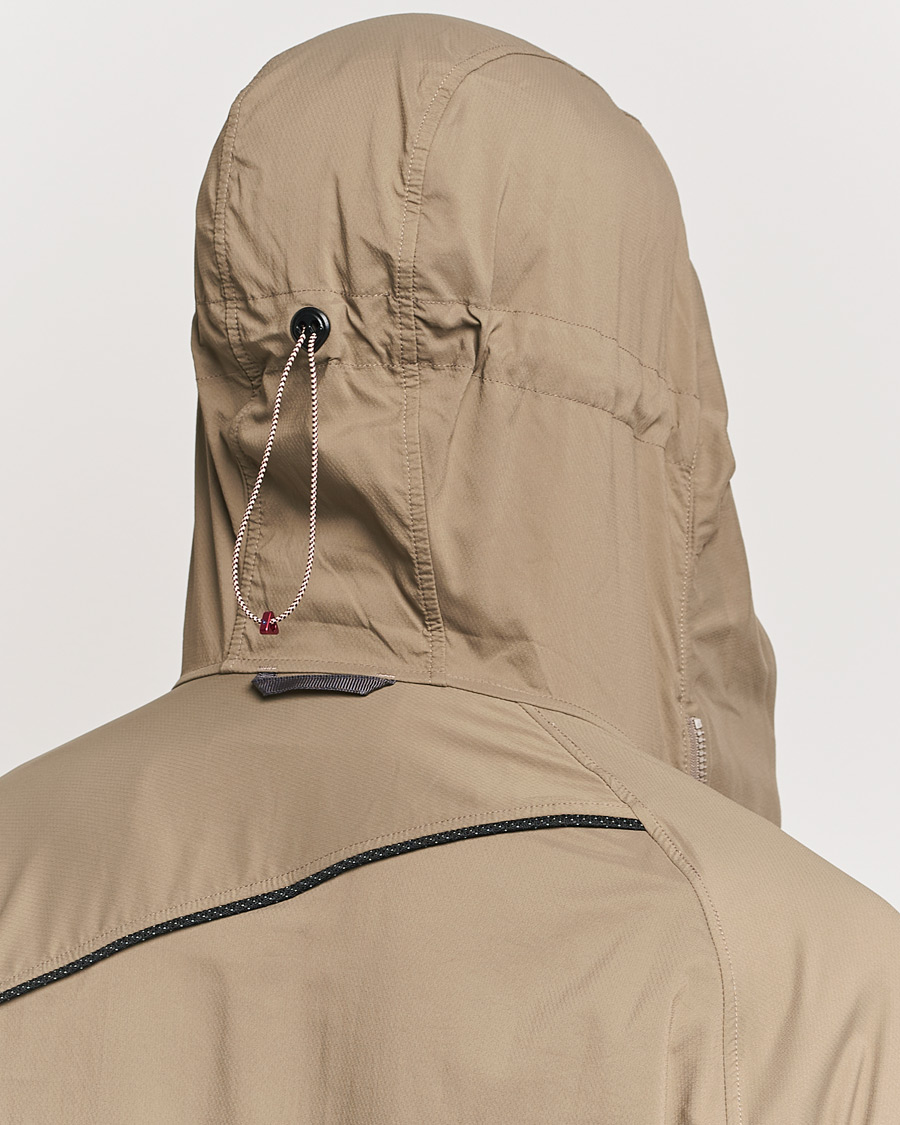 Herr | Jackor | Klättermusen | 74 Levitend Active Hooded Jacket Dark Khaki