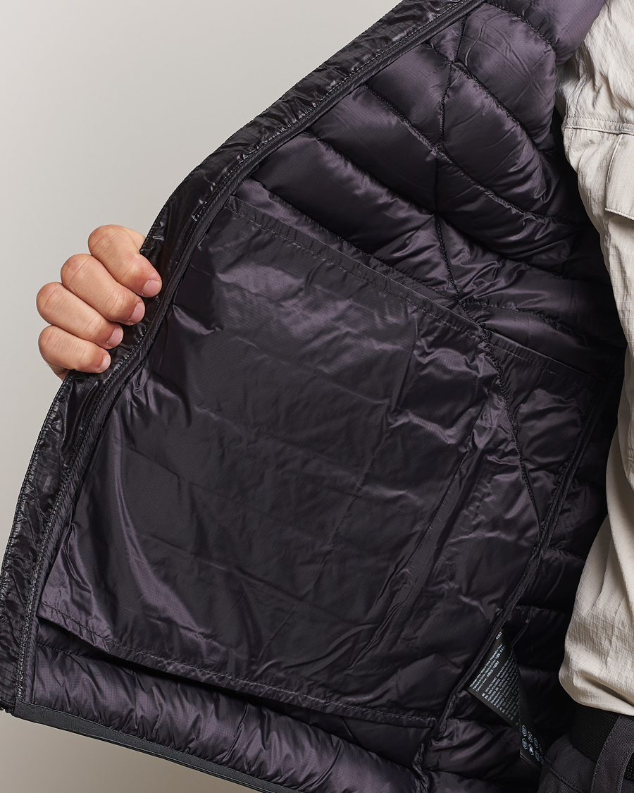 Herr | Jackor | Klättermusen | Lopt Lightweight Down Vest Raven