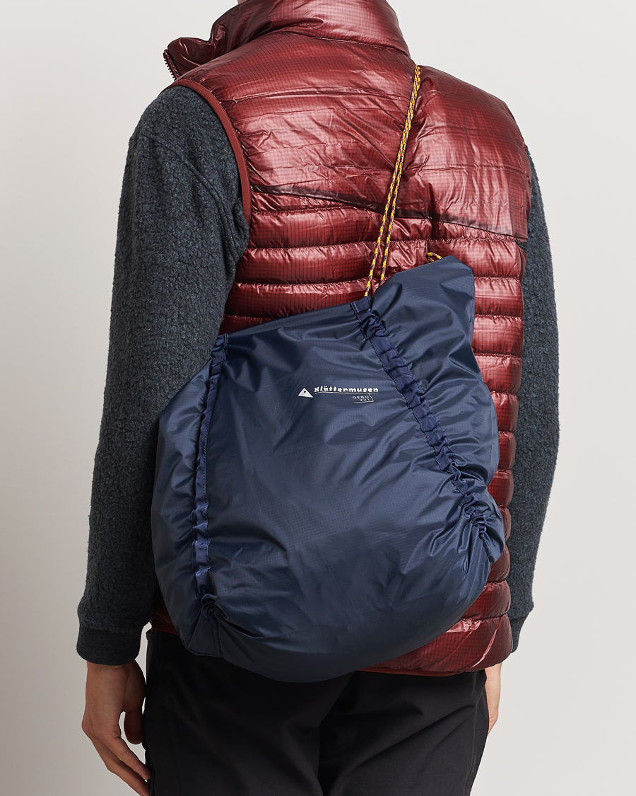Herr | Klättermusen Gebo 23L Lightweight Totebag Indigo Blue | Klättermusen | Gebo 23L Lightweight Totebag Indigo Blue