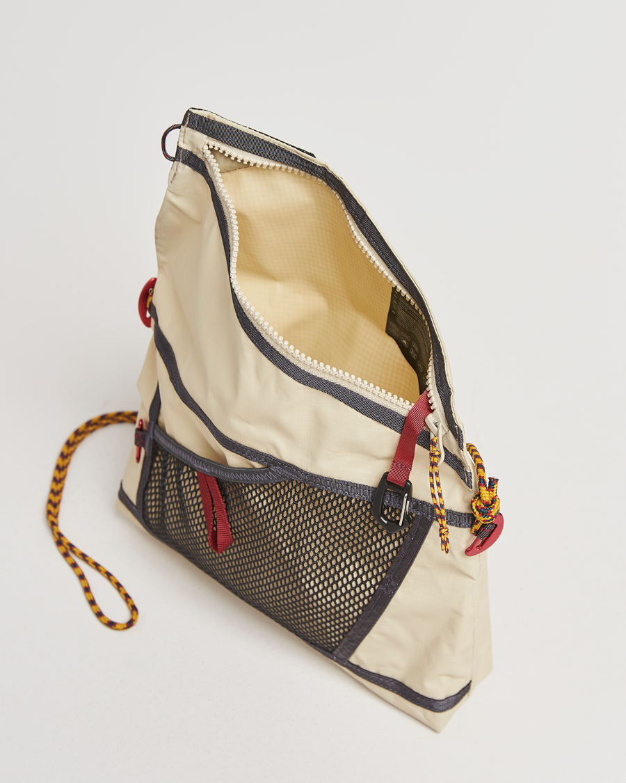 Herr | Väskor | Klättermusen | Hrid 3L Accessory Bag Clay